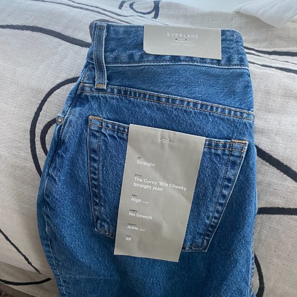 NWT EVERLANE Curvy '90s Cheeky Straight Jean - Picture 5 of 5